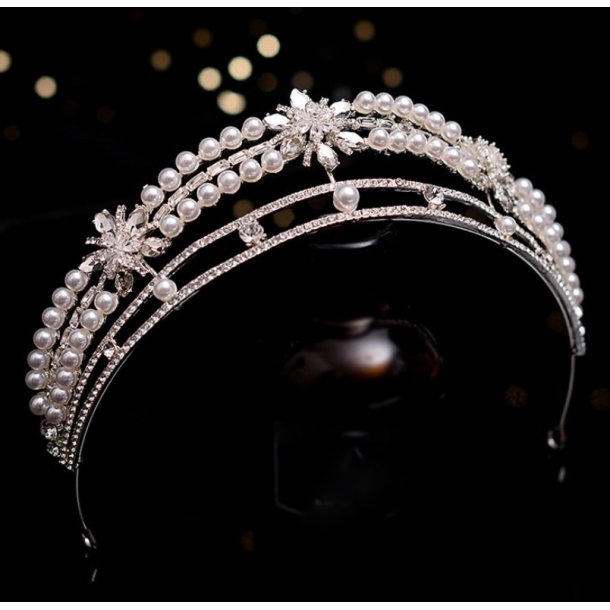 Tiara med perler Lalique
